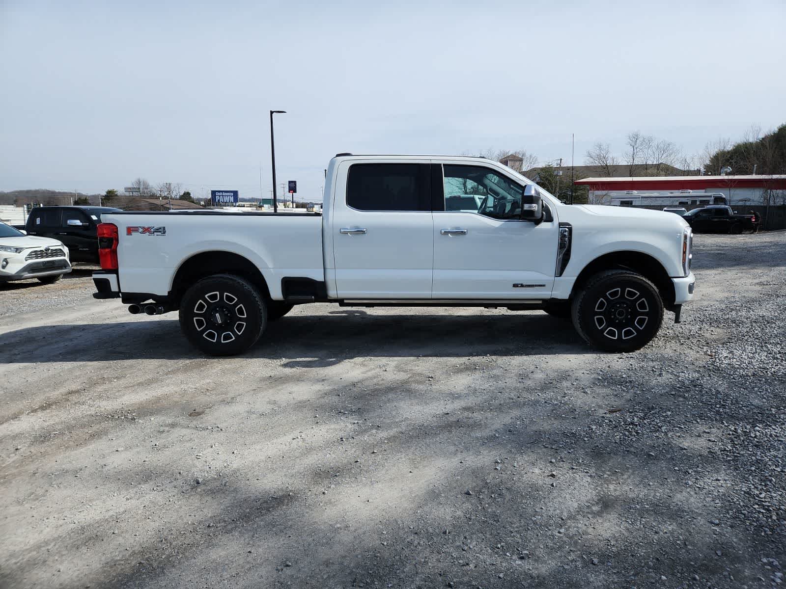 2024 Ford Super Duty F-350 SRW Platinum