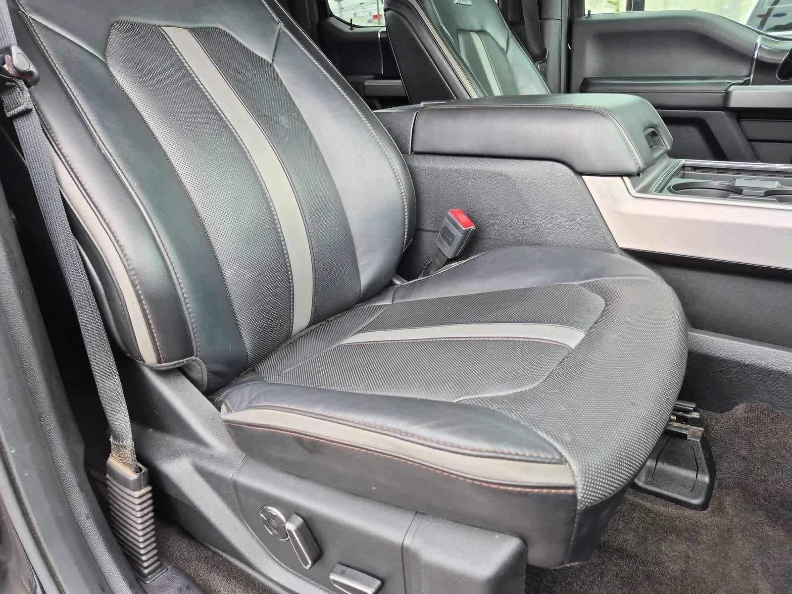 2018 Ford Super Duty F-350 SRW Platinum