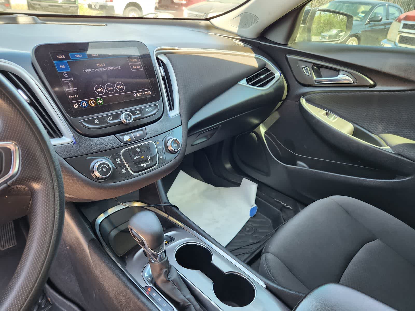 2021 Chevrolet Malibu LS