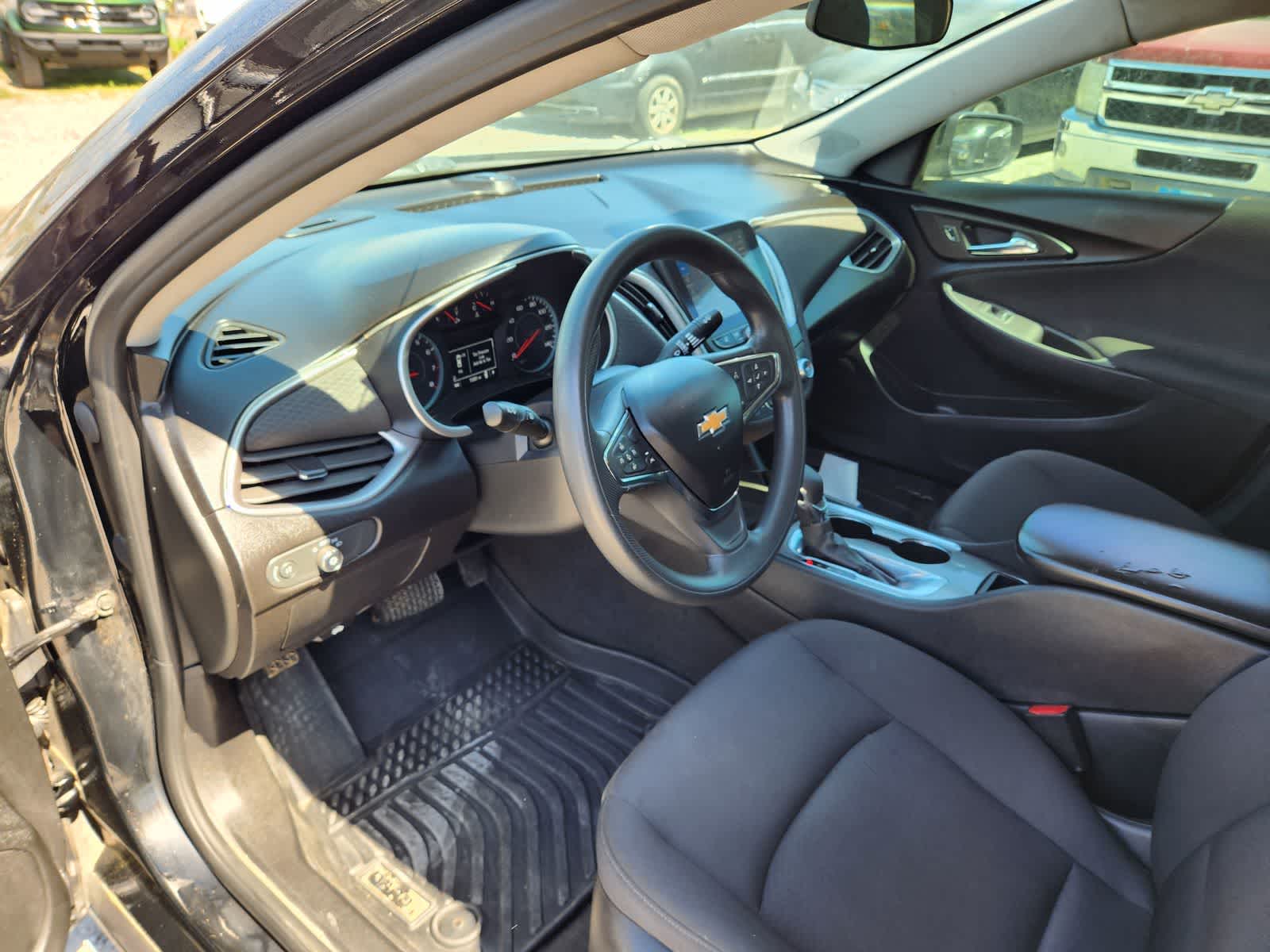 2021 Chevrolet Malibu LS