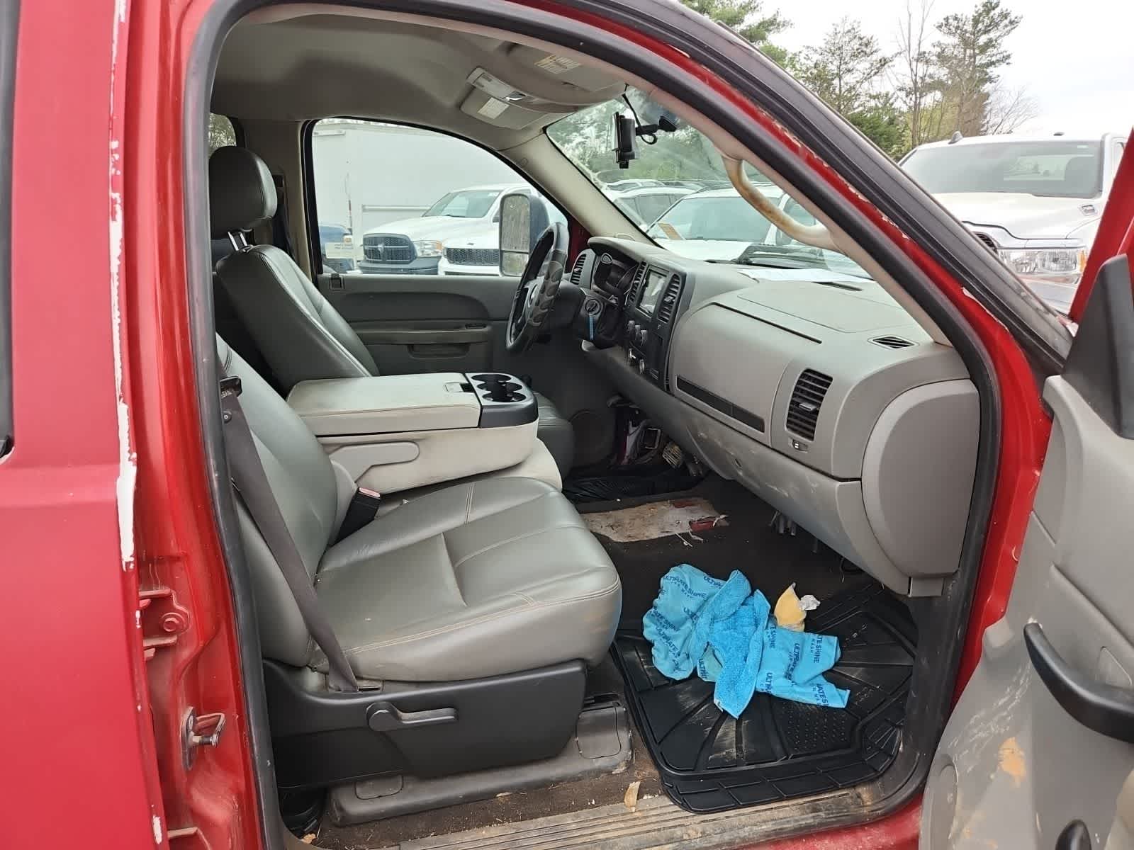 2010 Chevrolet Silverado 3500HD DRW Work Truck