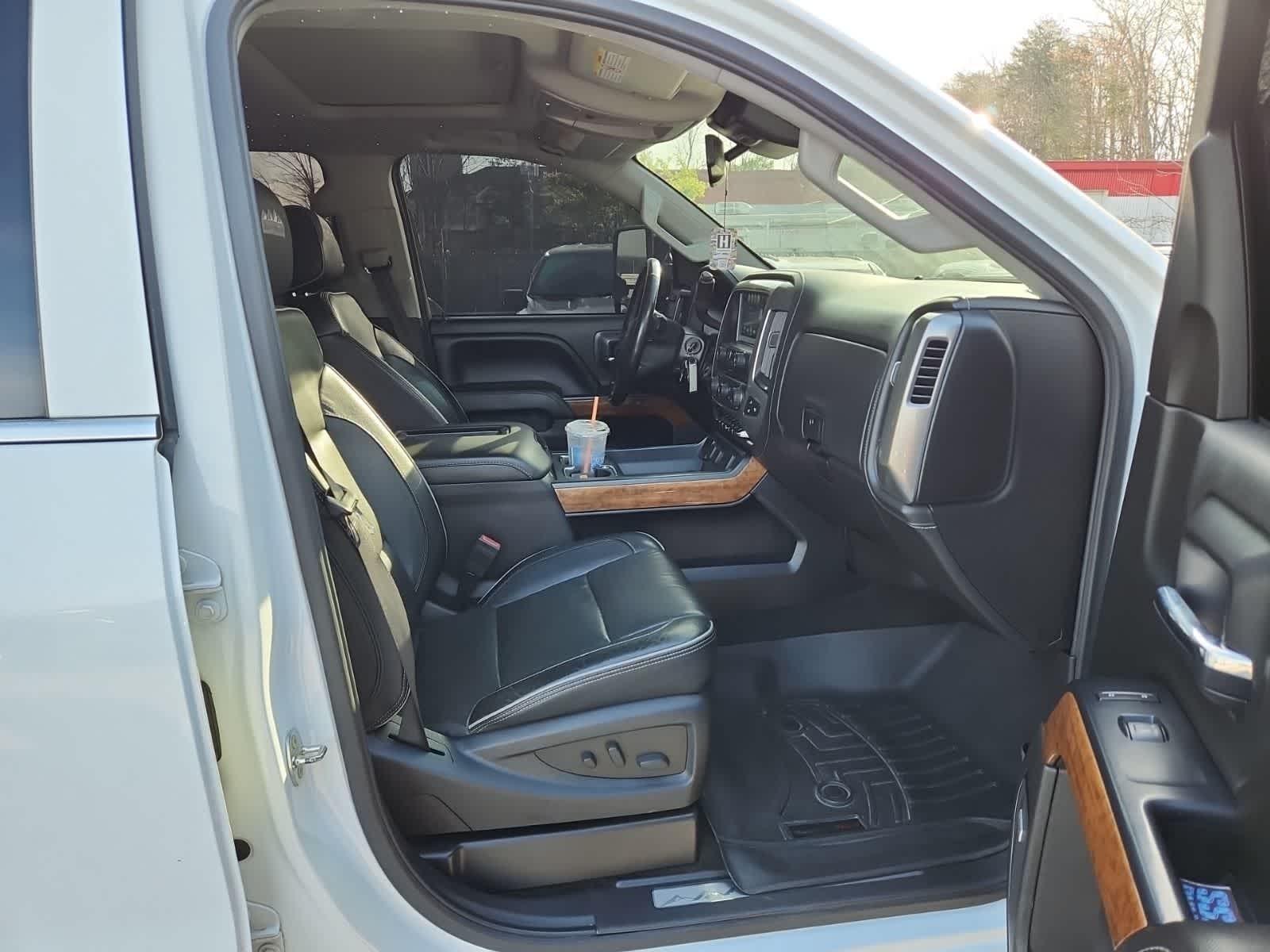 2017 Chevrolet Silverado 2500HD High Country