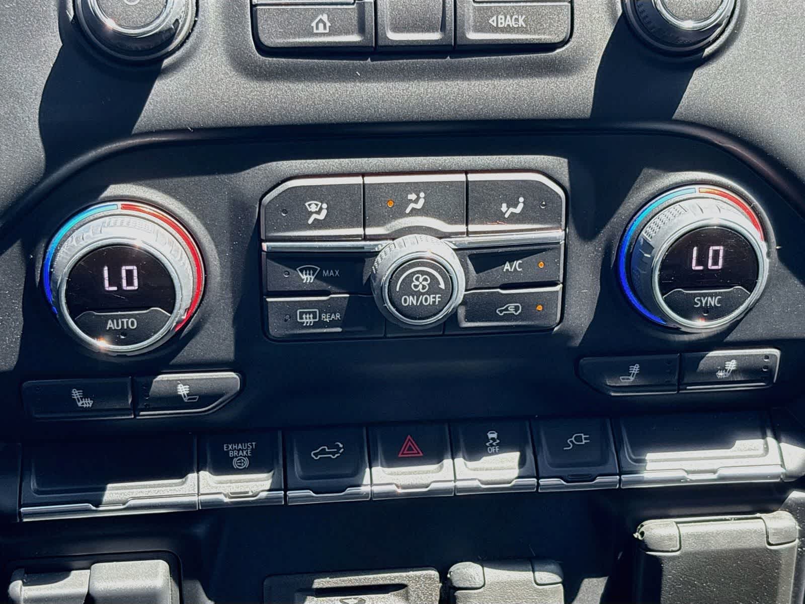 2023 Chevrolet Silverado 3500HD LTZ
