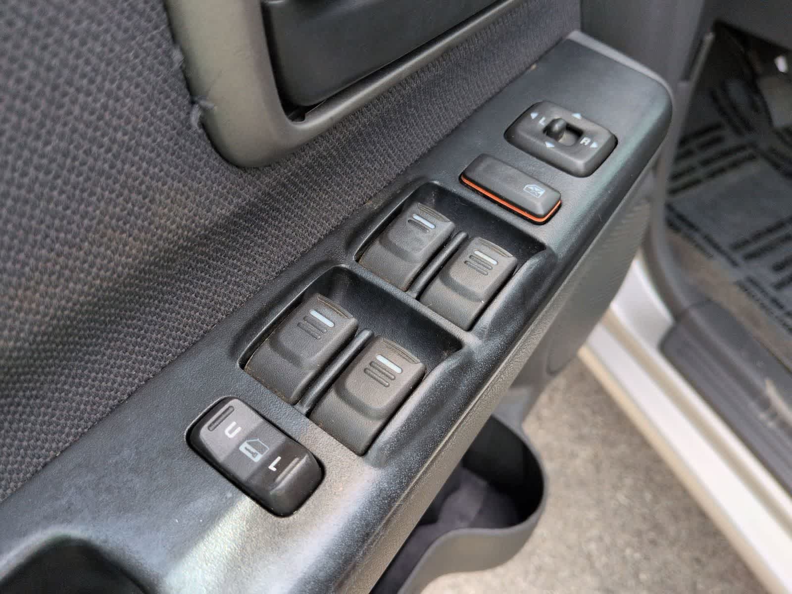 2005 Chevrolet Colorado 1SE LS Z71