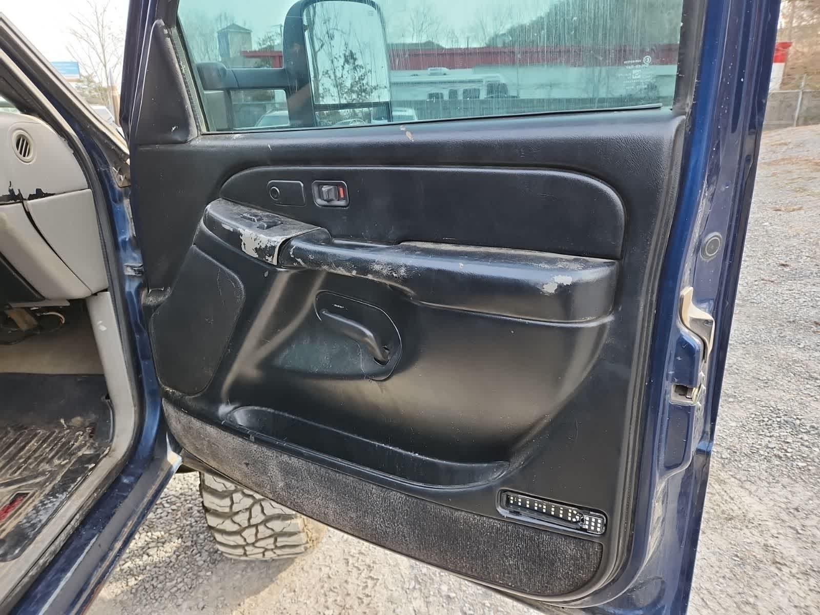 2000 Chevrolet Silverado 1500 LT