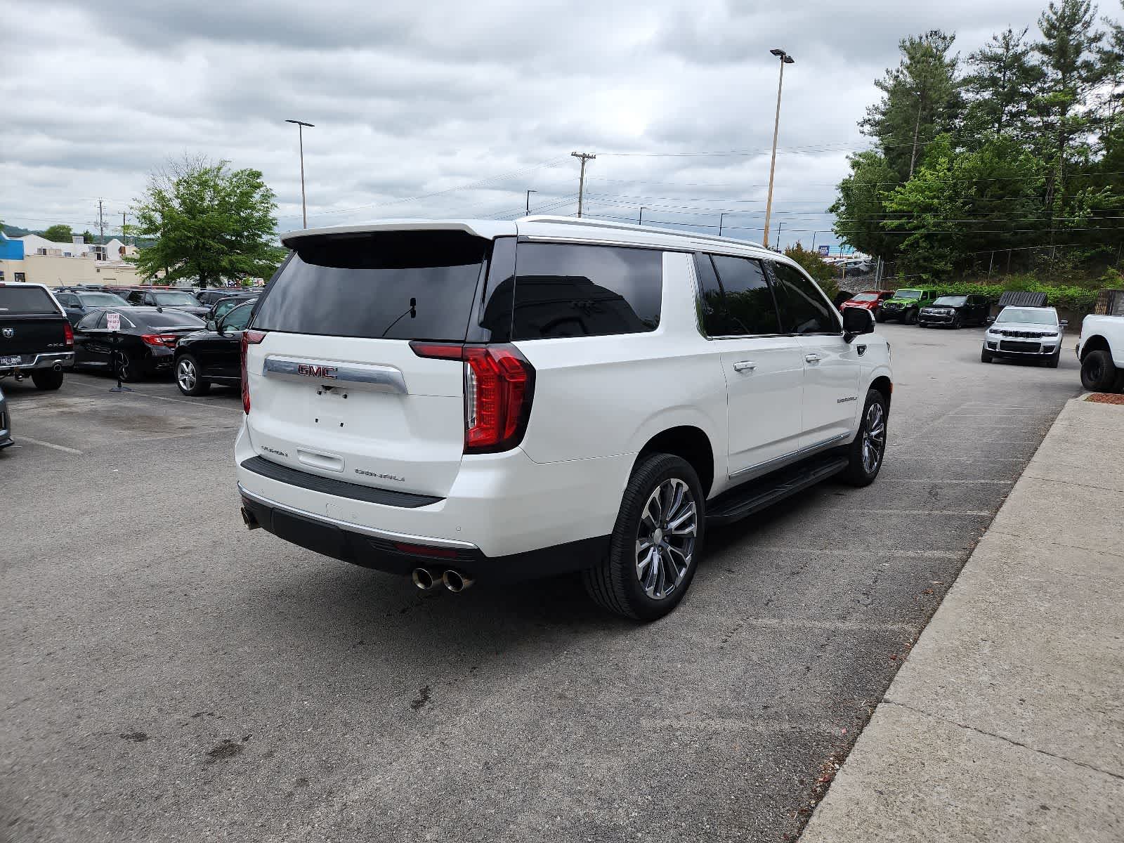 2022 GMC Yukon Denali Denali