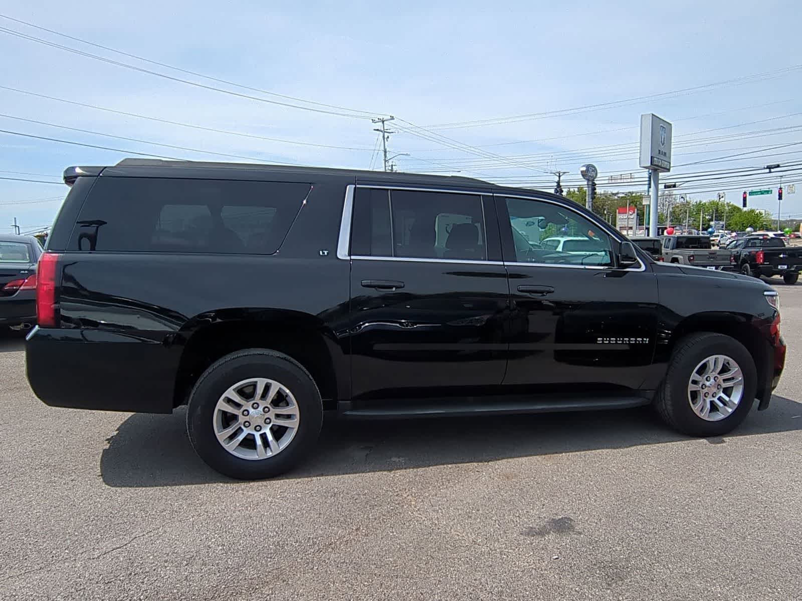 2020 Chevrolet Suburban LT