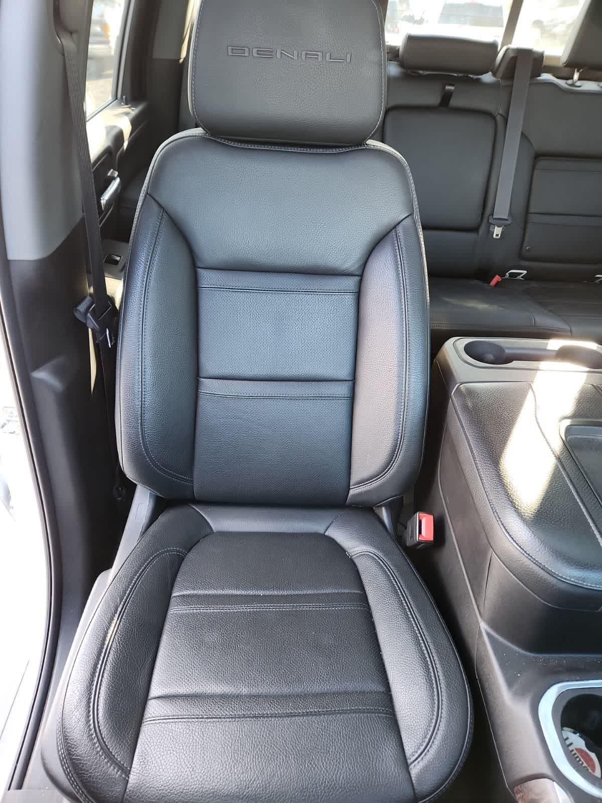 2020 GMC Sierra 2500HD Denali