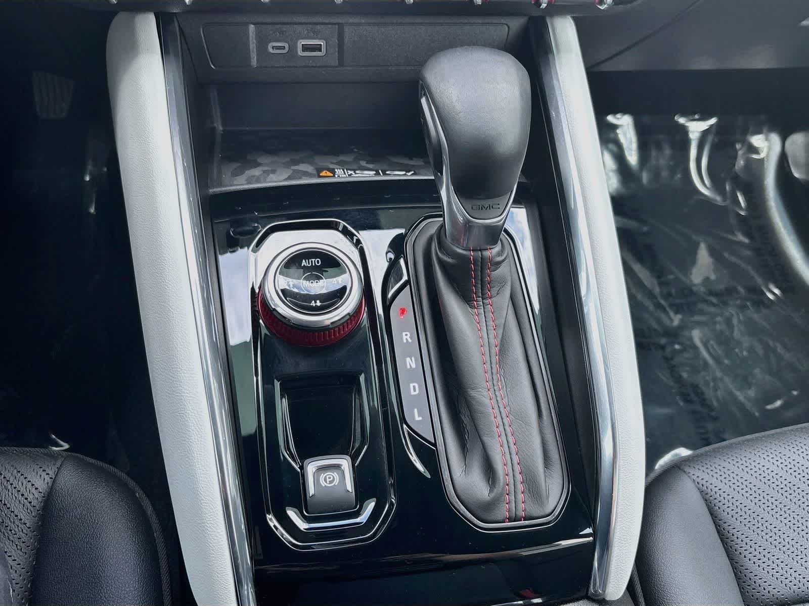 2024 GMC Canyon 4WD AT4X