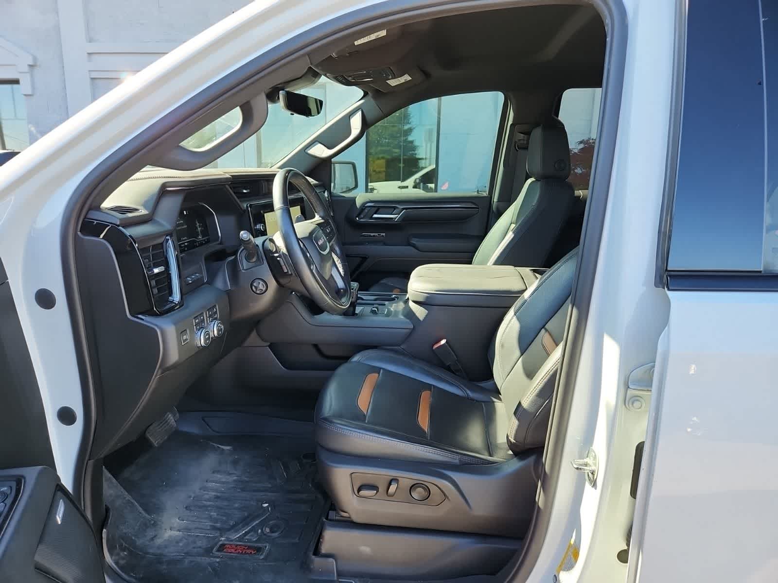 2023 GMC Sierra 1500 AT4