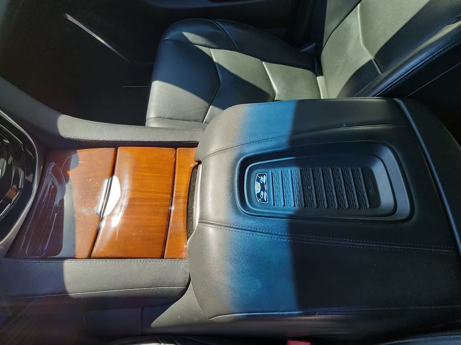 2019 Cadillac Escalade ESV Standard