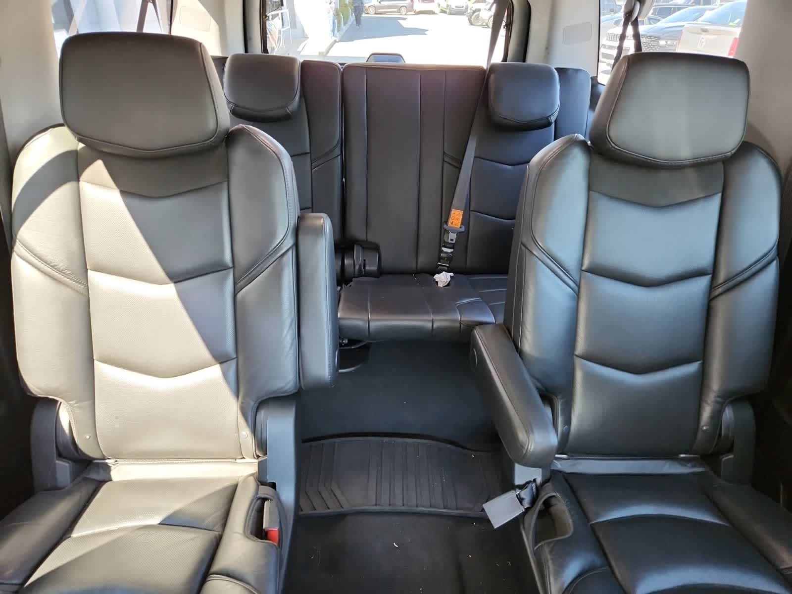 2019 Cadillac Escalade ESV Standard