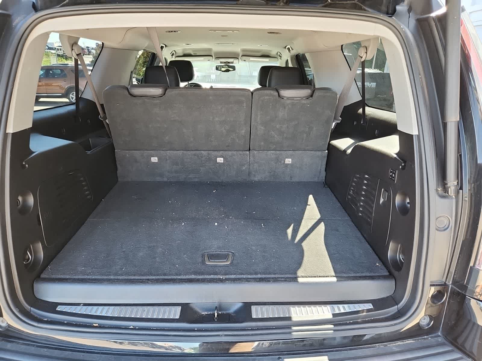 2019 Cadillac Escalade ESV Standard