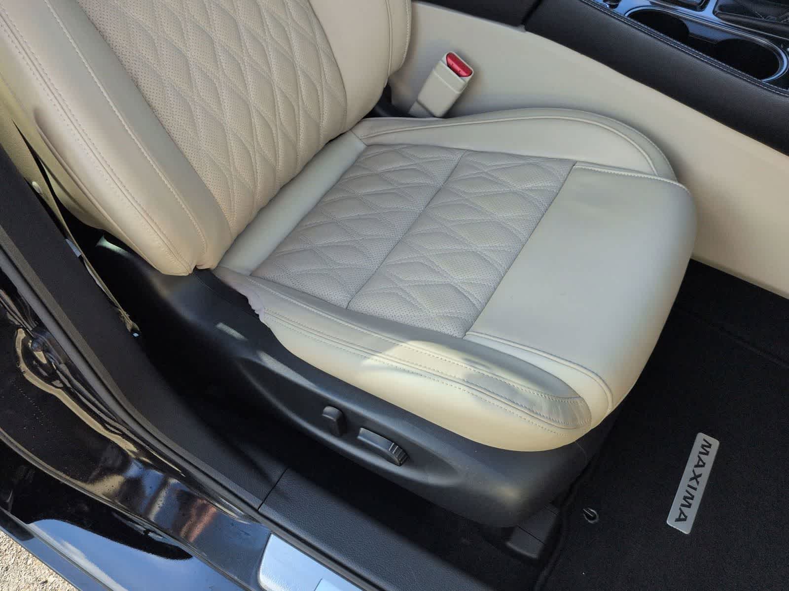 2023 Nissan Maxima Platinum