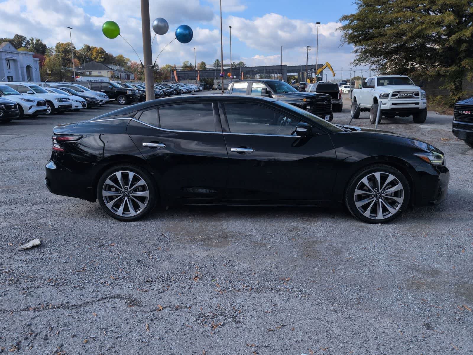 2023 Nissan Maxima Platinum