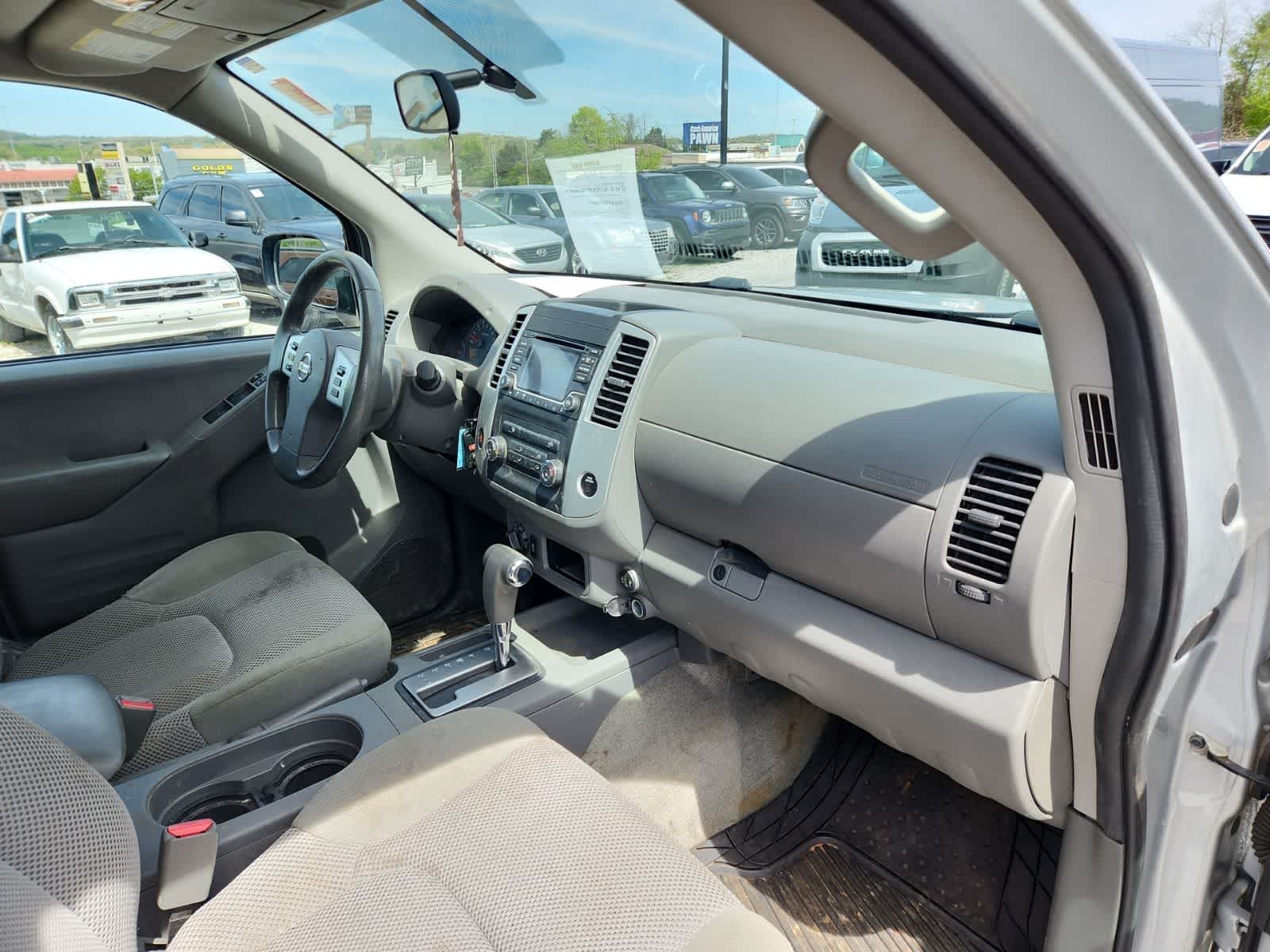 2018 Nissan Frontier SV V6