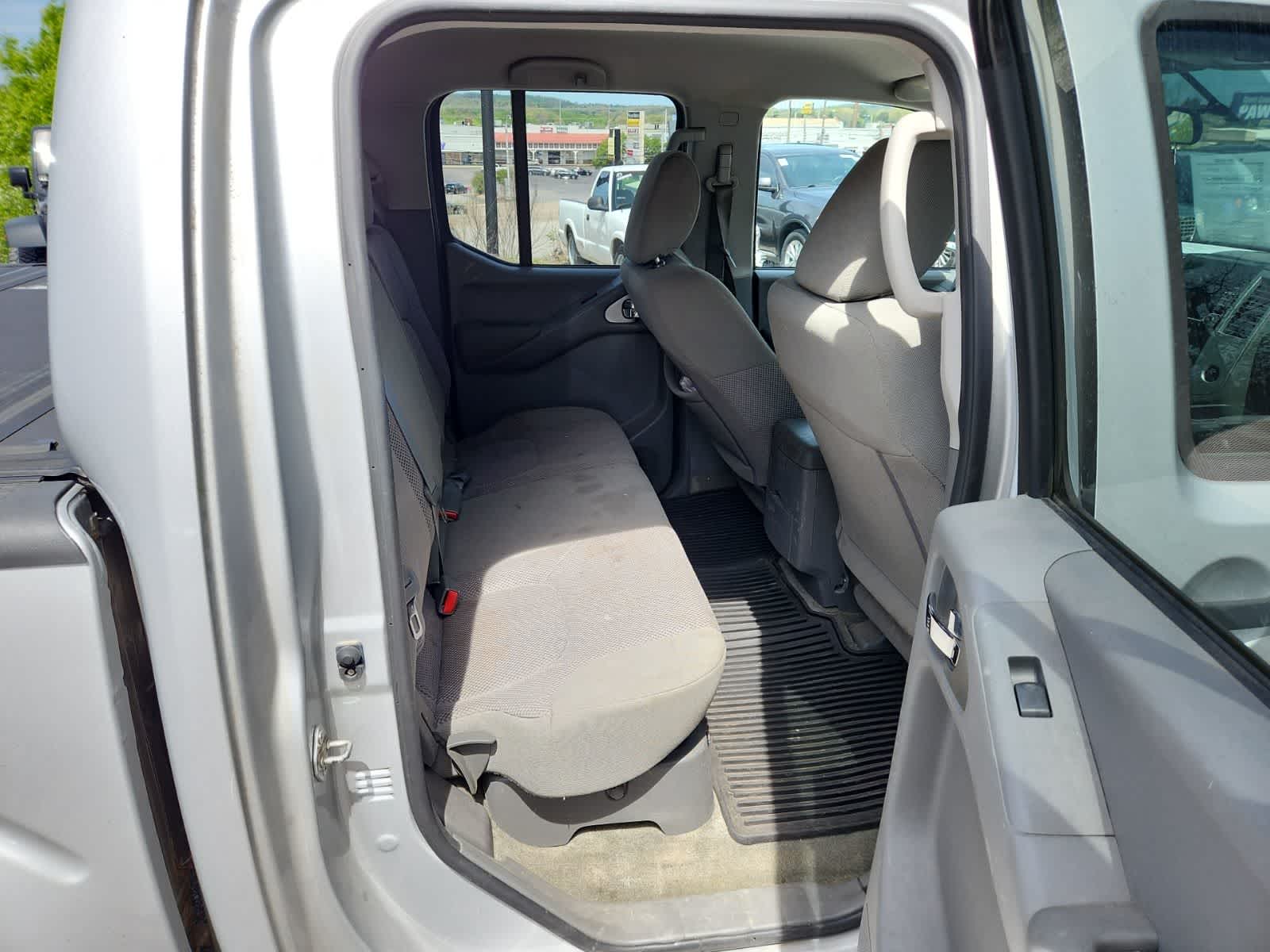 2018 Nissan Frontier SV V6