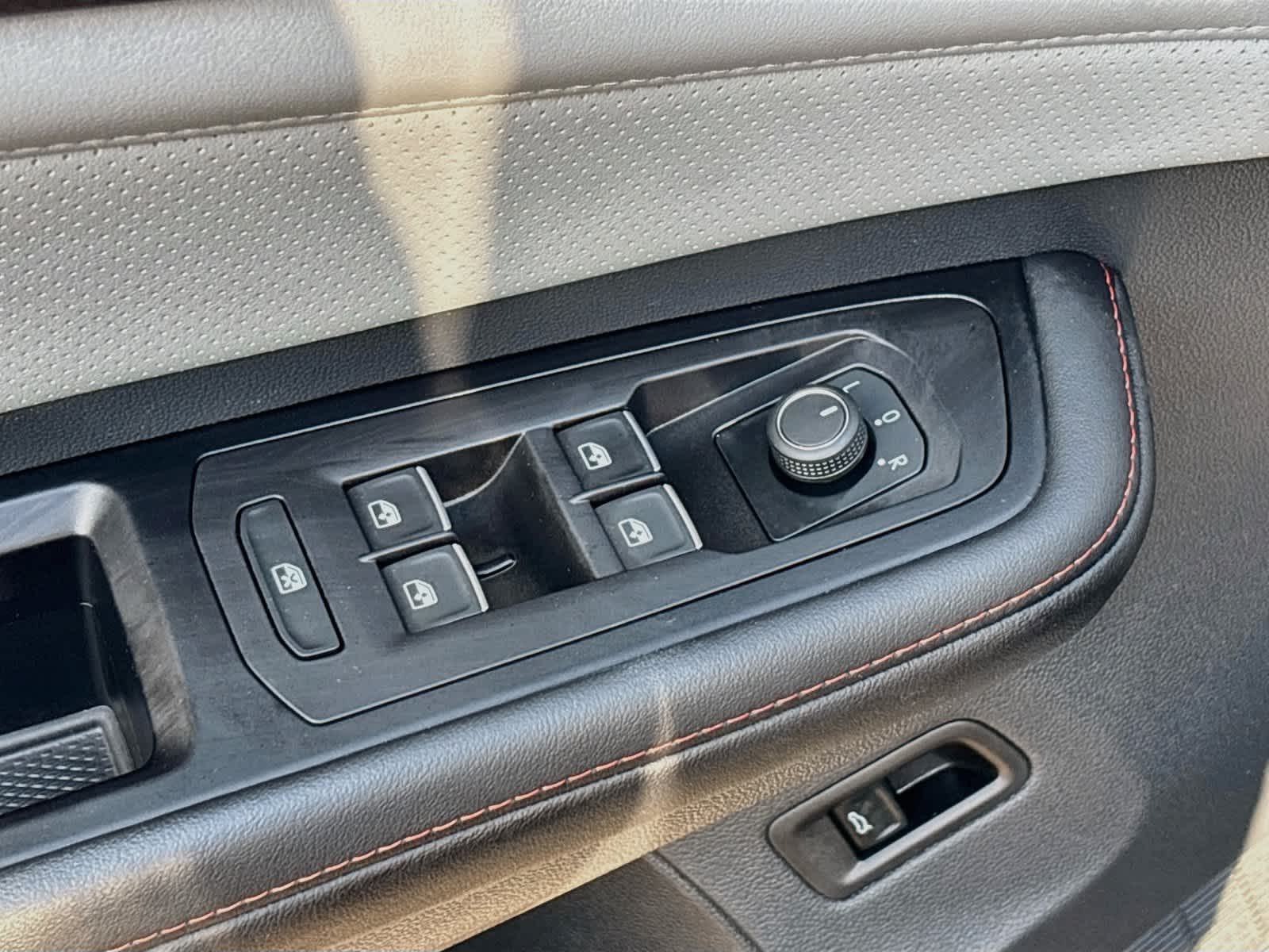 2024 Volkswagen Atlas 2.0T Peak Edition SE w/Technology