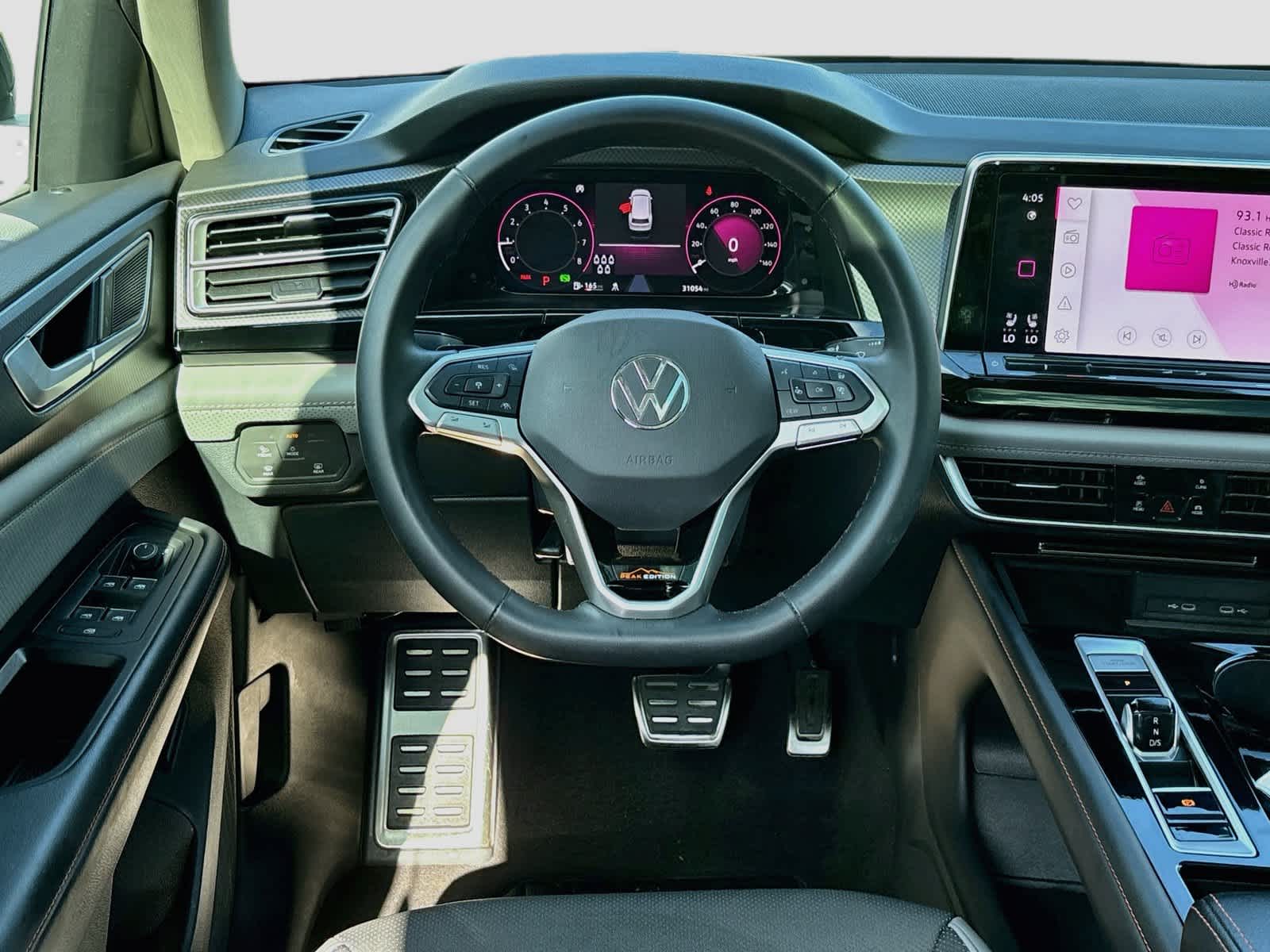 2024 Volkswagen Atlas 2.0T Peak Edition SE w/Technology