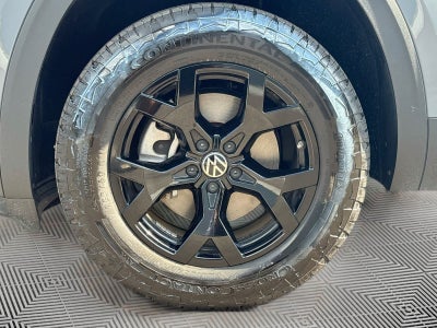 2024 Volkswagen Atlas 2.0T Peak Edition SE w/Technology