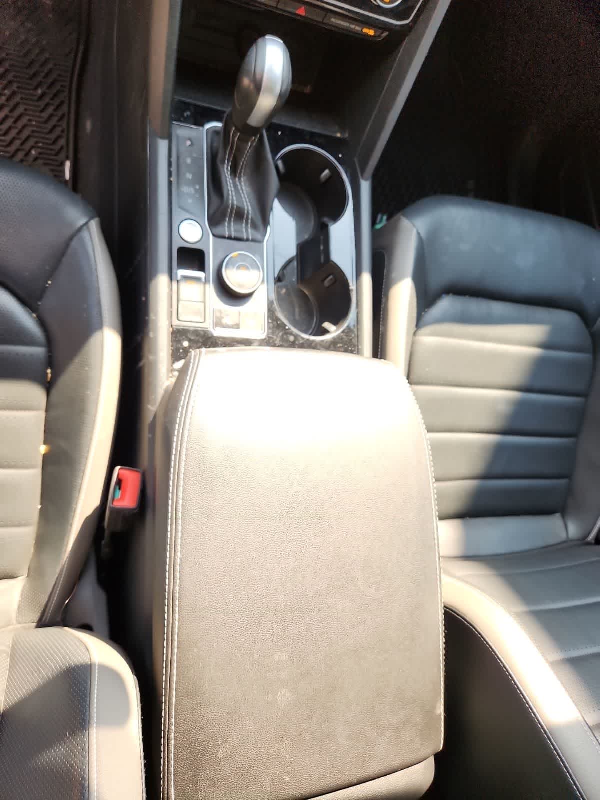 2023 Volkswagen Atlas 3.6L V6 SEL Premium R-Line