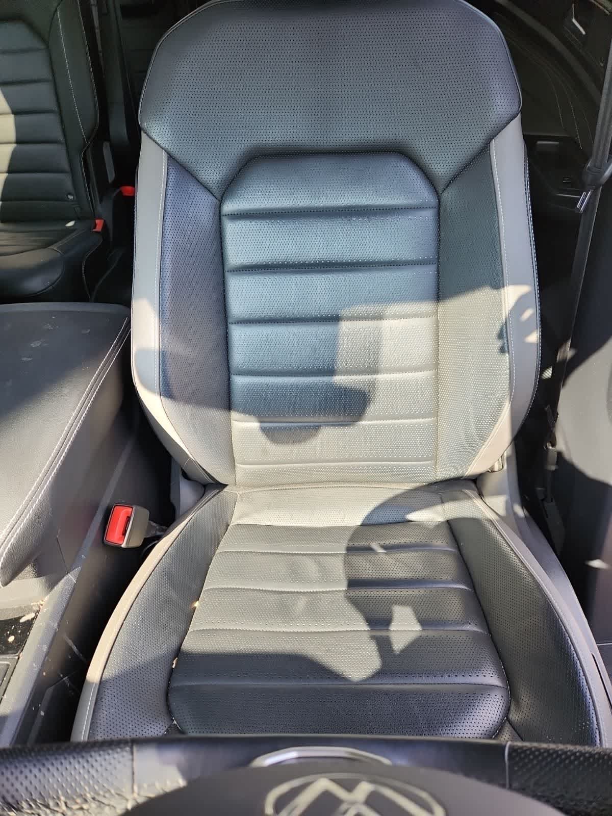 2023 Volkswagen Atlas 3.6L V6 SEL Premium R-Line