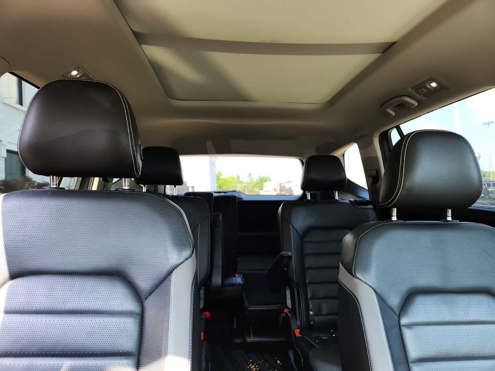 2023 Volkswagen Atlas 3.6L V6 SEL Premium R-Line