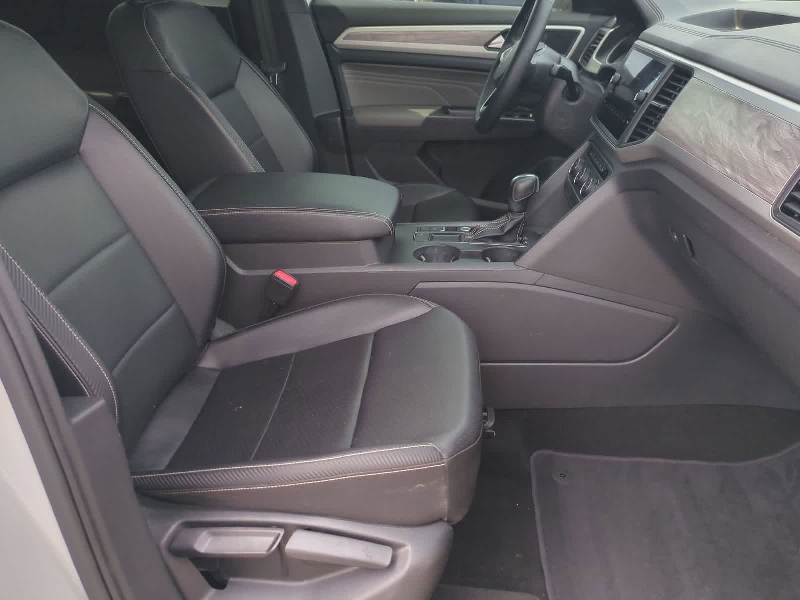 2021 Volkswagen Atlas Cross Sport 3.6L V6 SE w/Technology