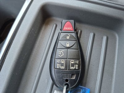 2008 Chrysler Town & Country Touring
