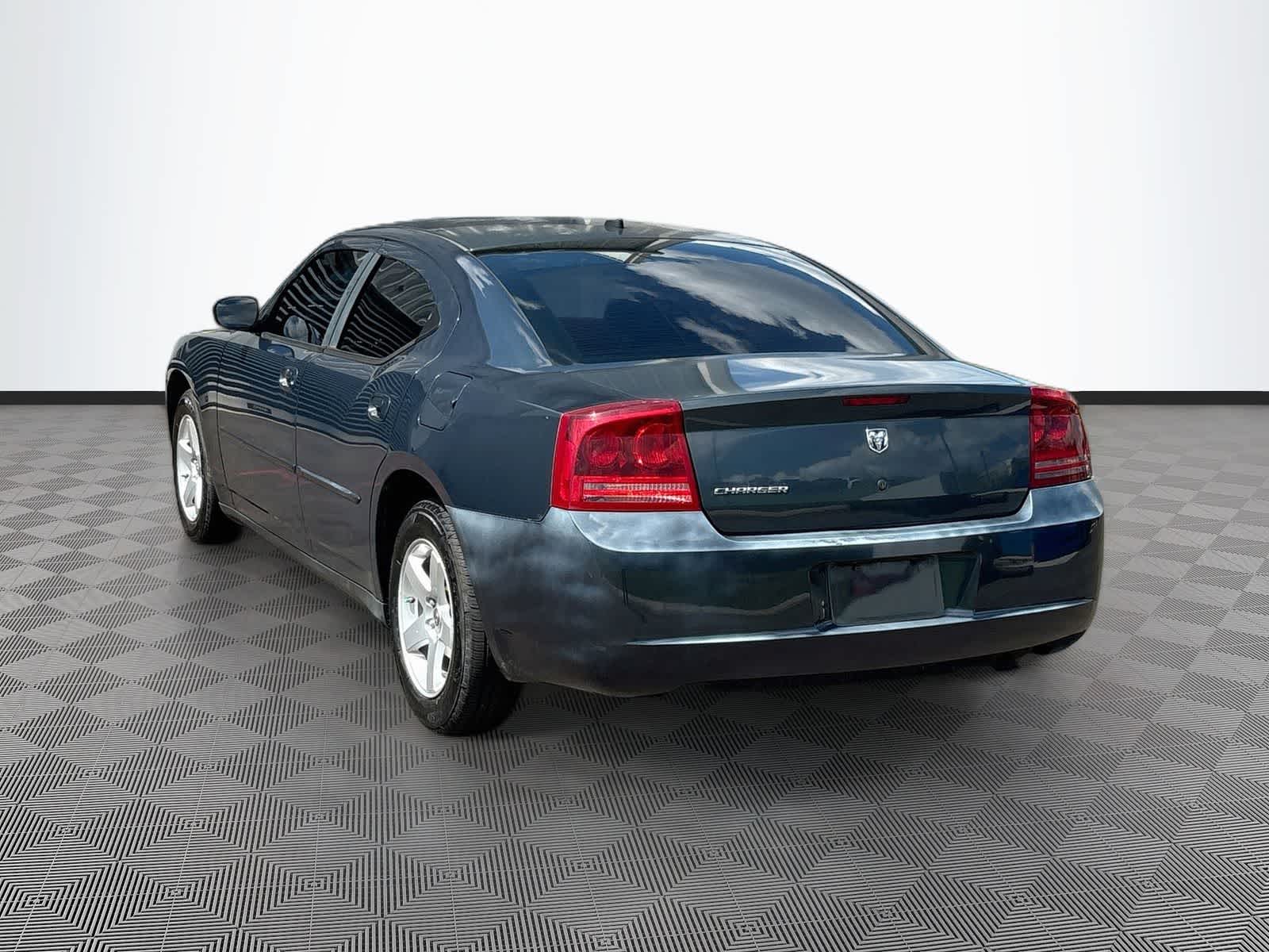2008 Dodge Charger 4dr Sdn RWD