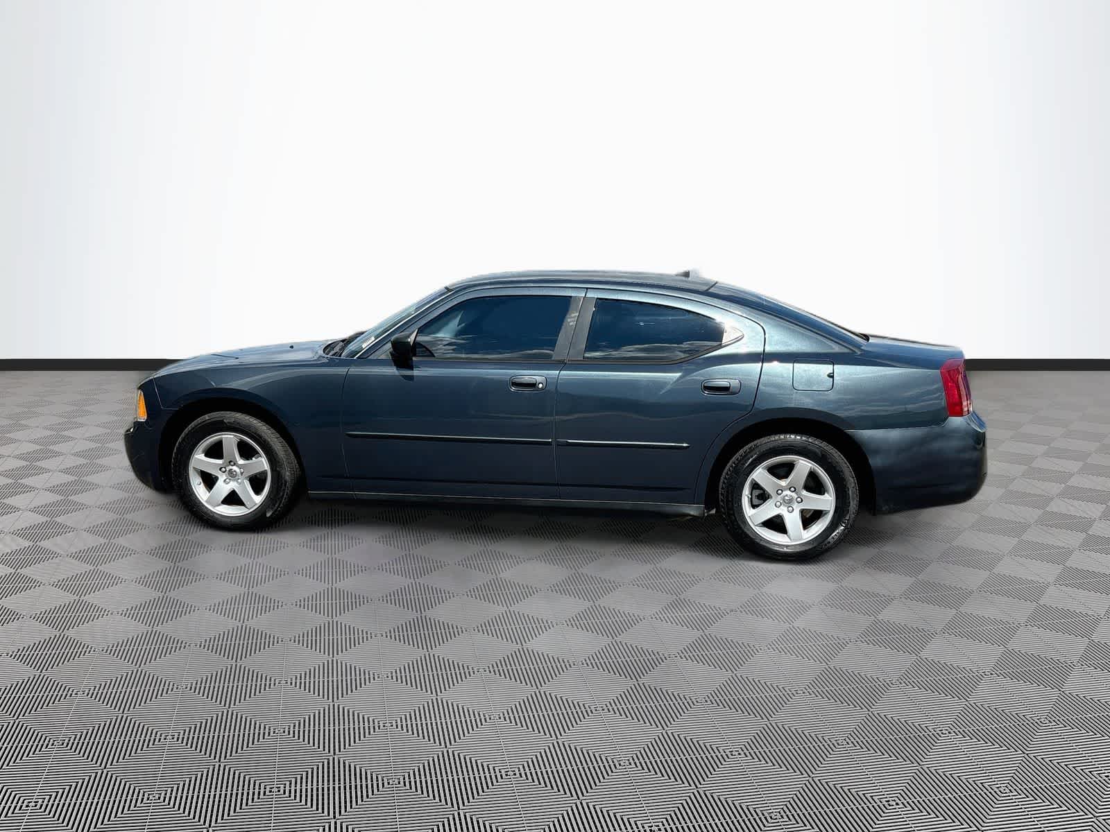 2008 Dodge Charger 4dr Sdn RWD