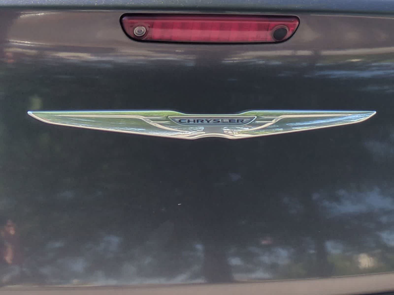 2015 Chrysler 300 Limited