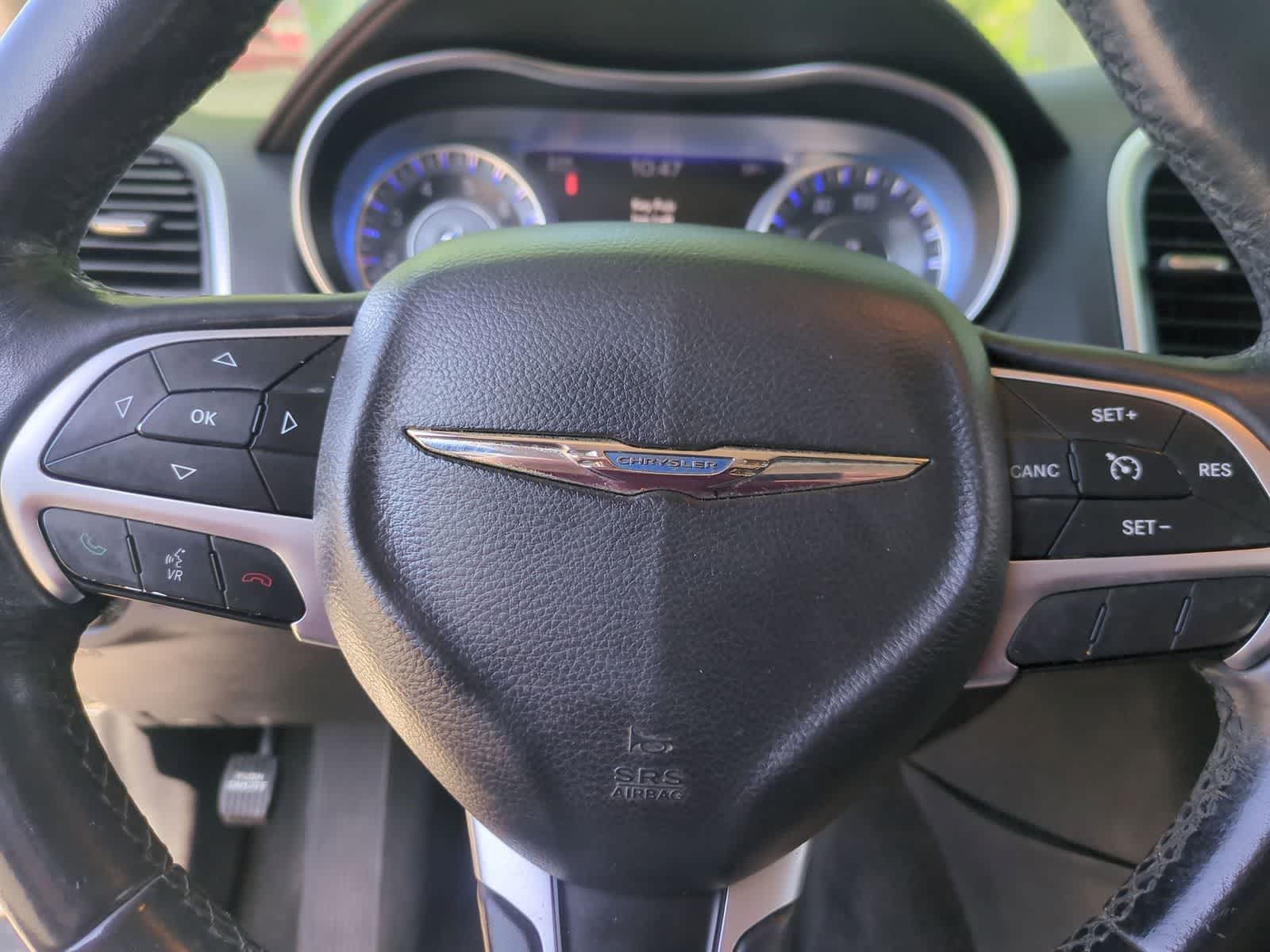 2015 Chrysler 300 Limited