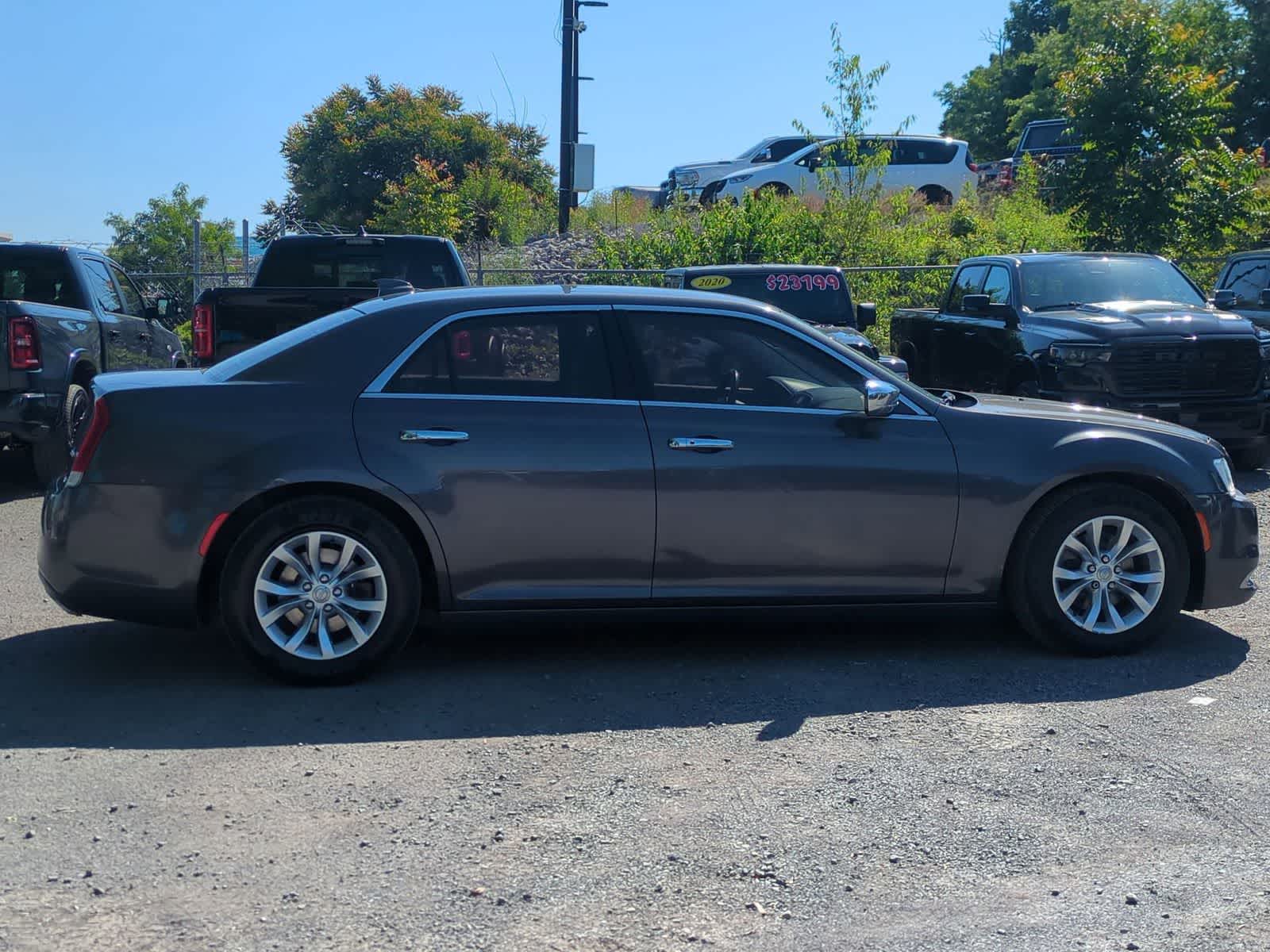 2015 Chrysler 300 Limited