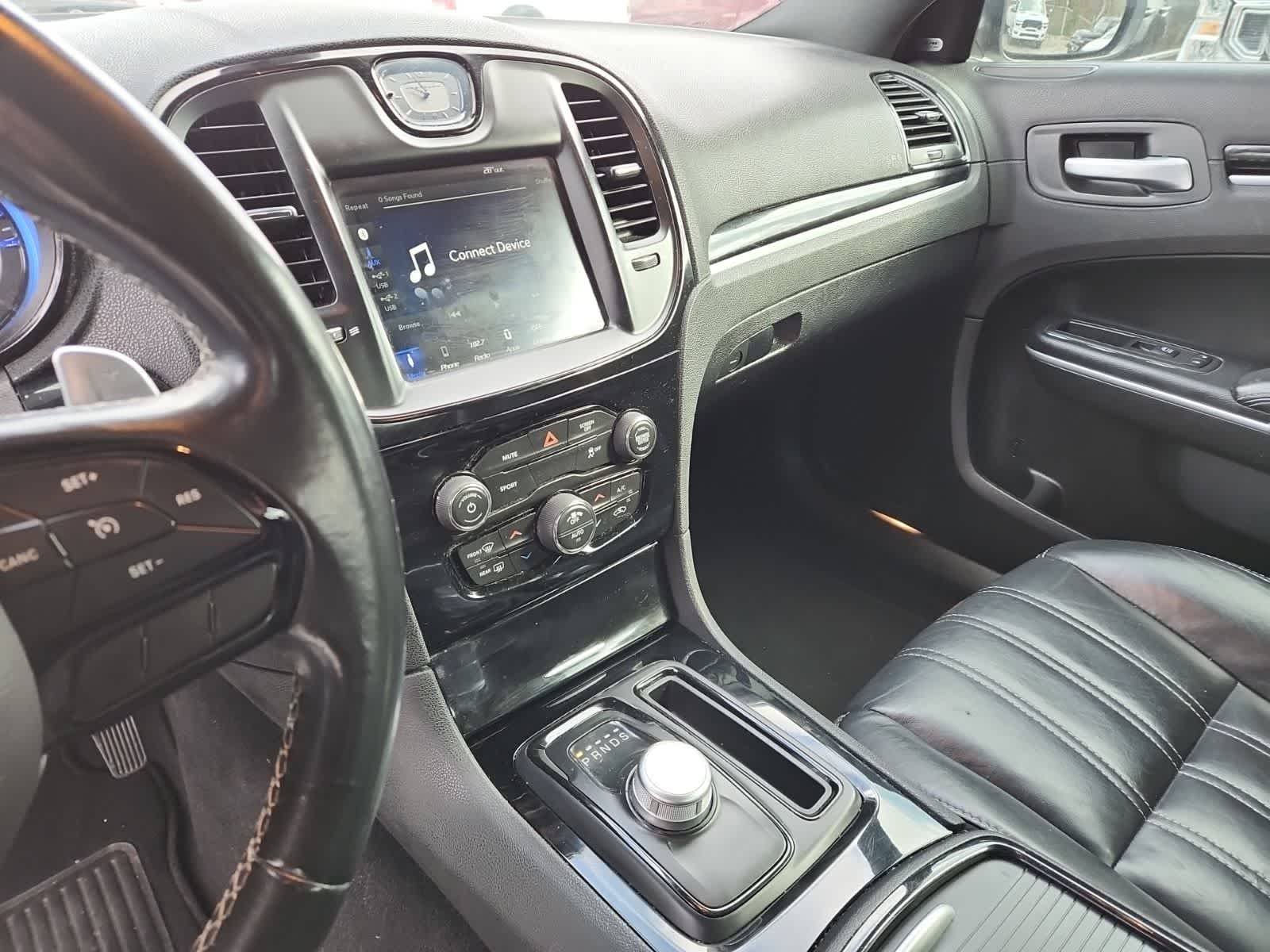 2019 Chrysler 300 300S