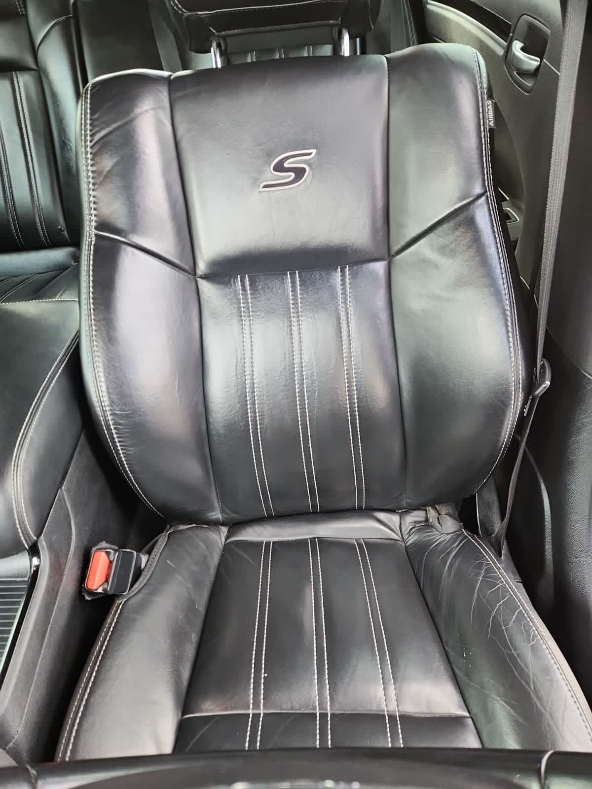 2019 Chrysler 300 300S