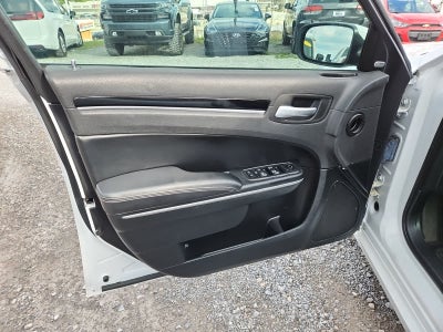 2019 Chrysler 300 300S