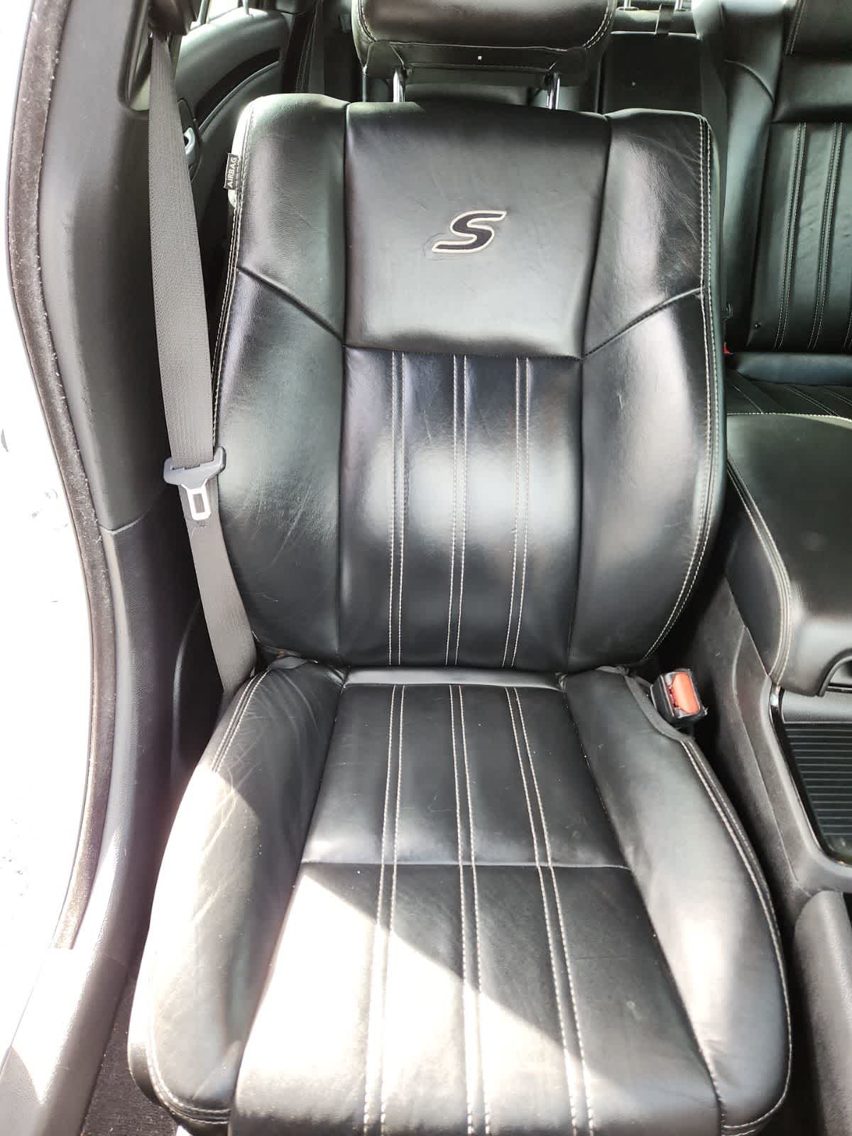 2019 Chrysler 300 300S