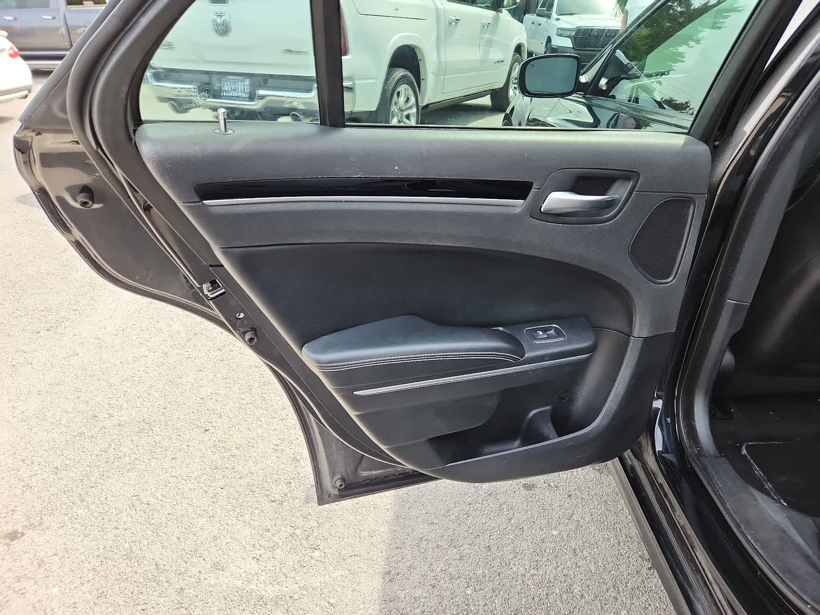 2017 Chrysler 300 300S