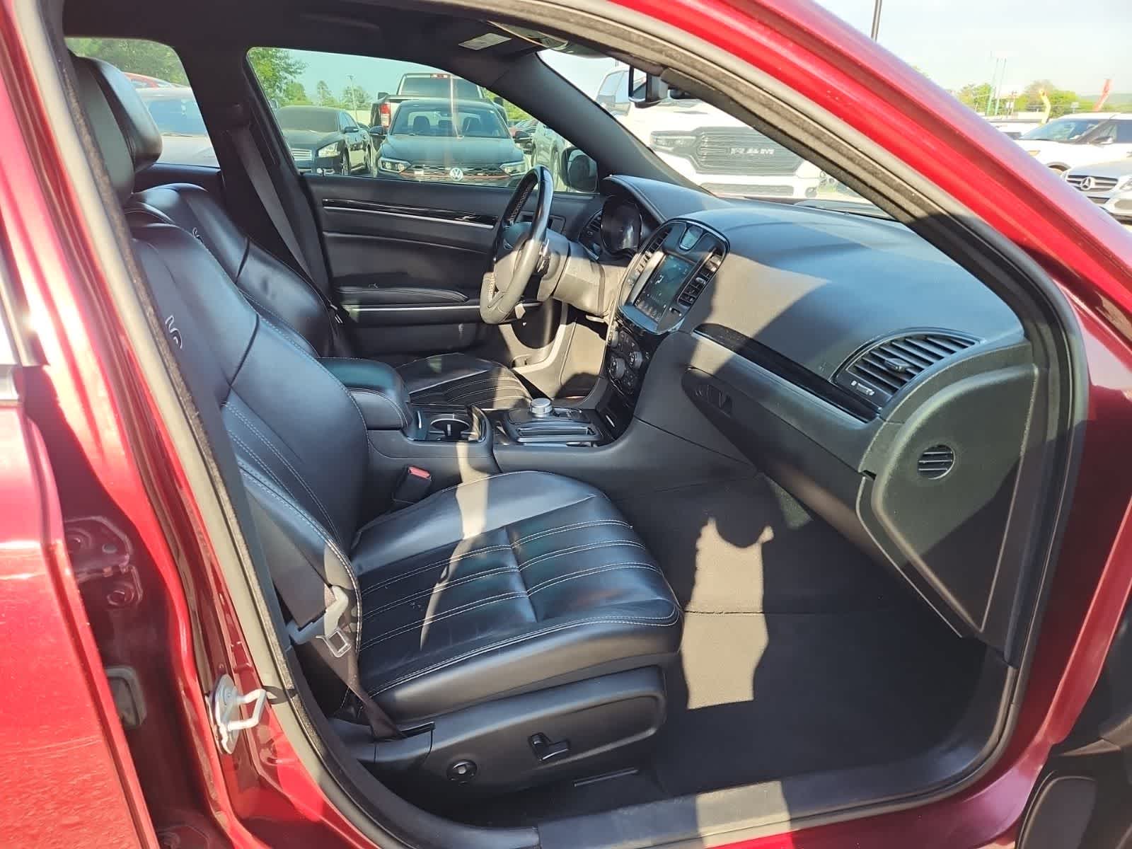 2019 Chrysler 300 300S