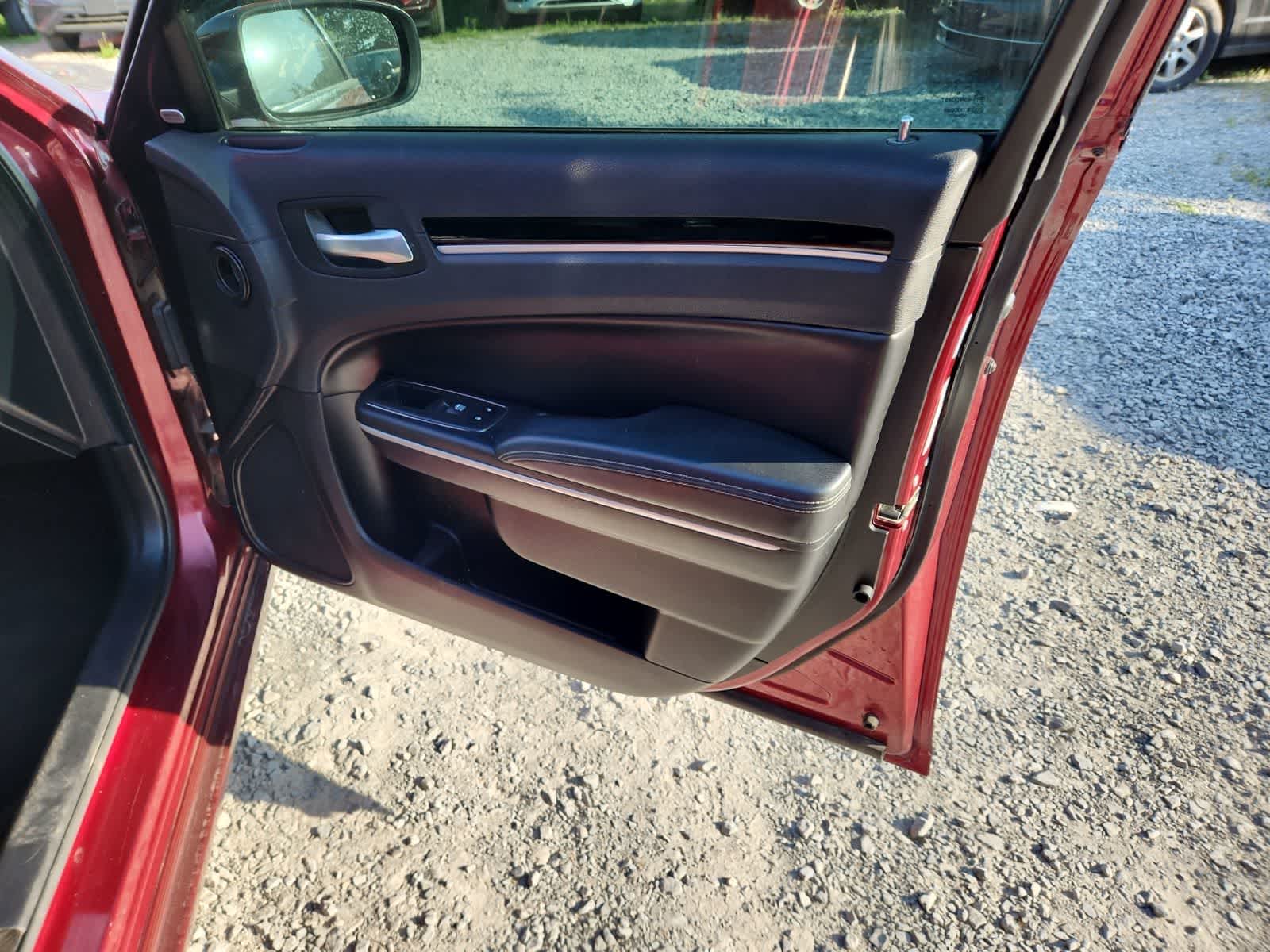 2019 Chrysler 300 300S