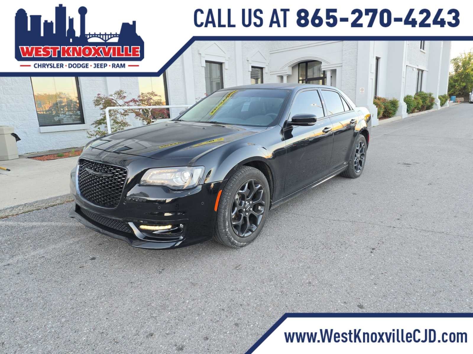 2022 Chrysler 300 Touring L