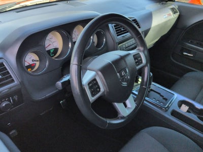 2012 Dodge Challenger SXT