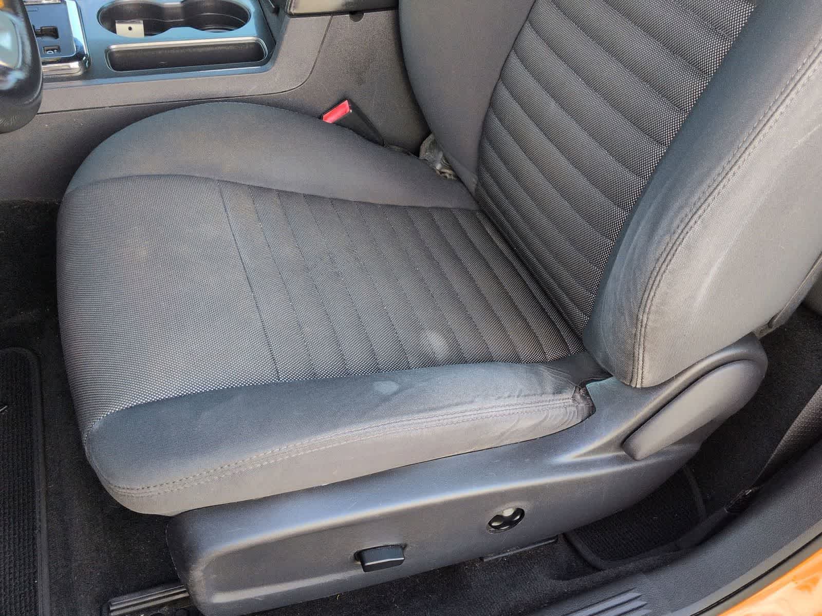 2012 Dodge Challenger SXT