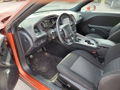 2022 Dodge Challenger SXT