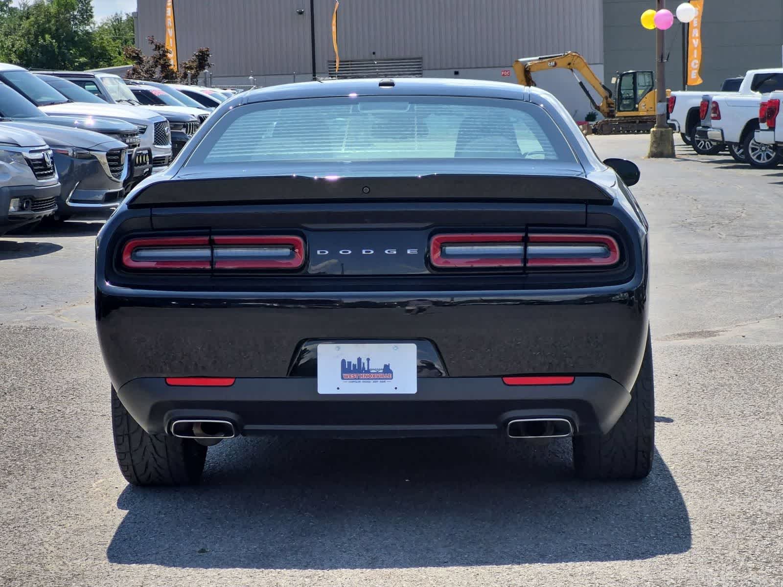 2019 Dodge Challenger SXT