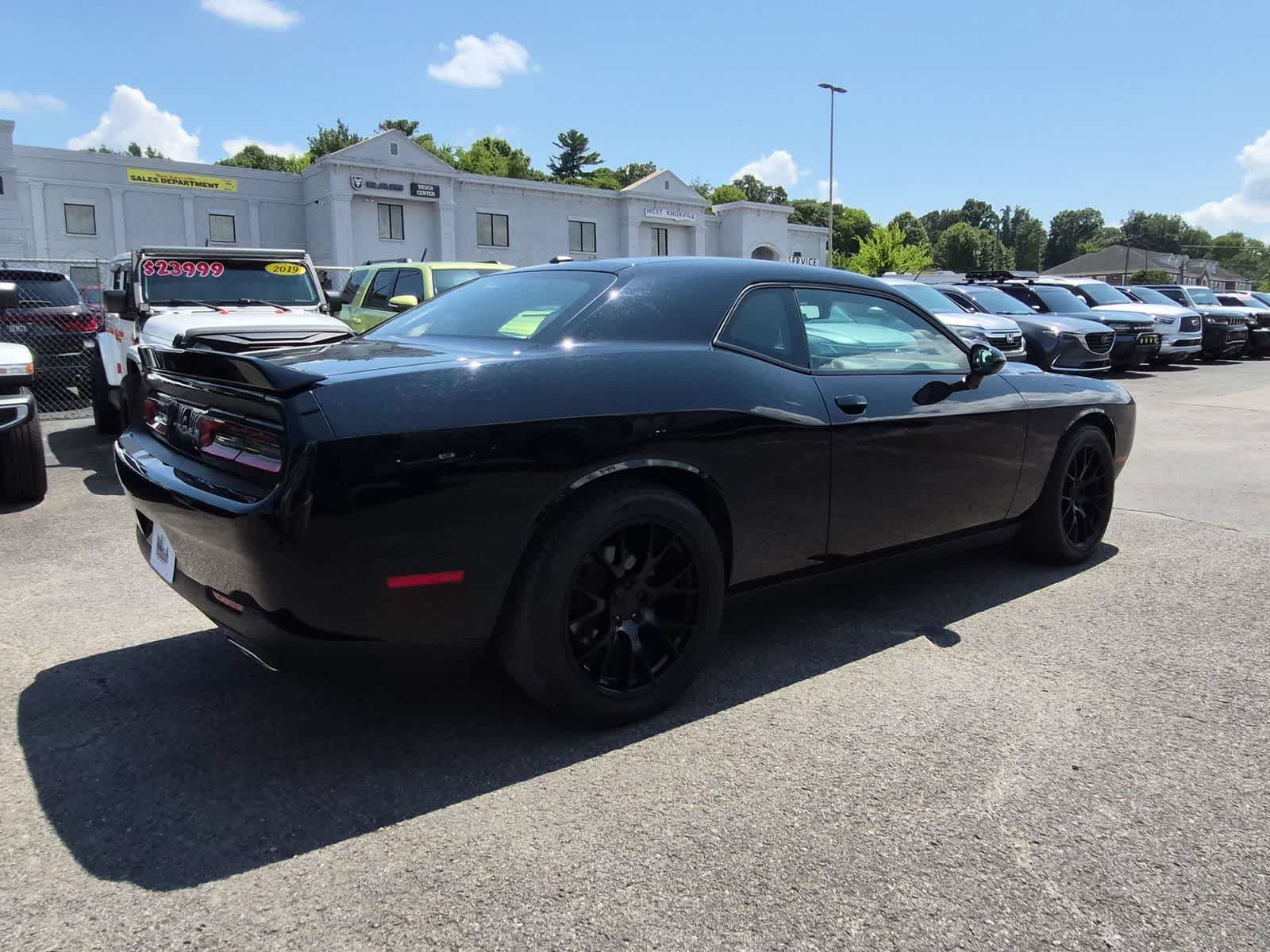 2019 Dodge Challenger SXT