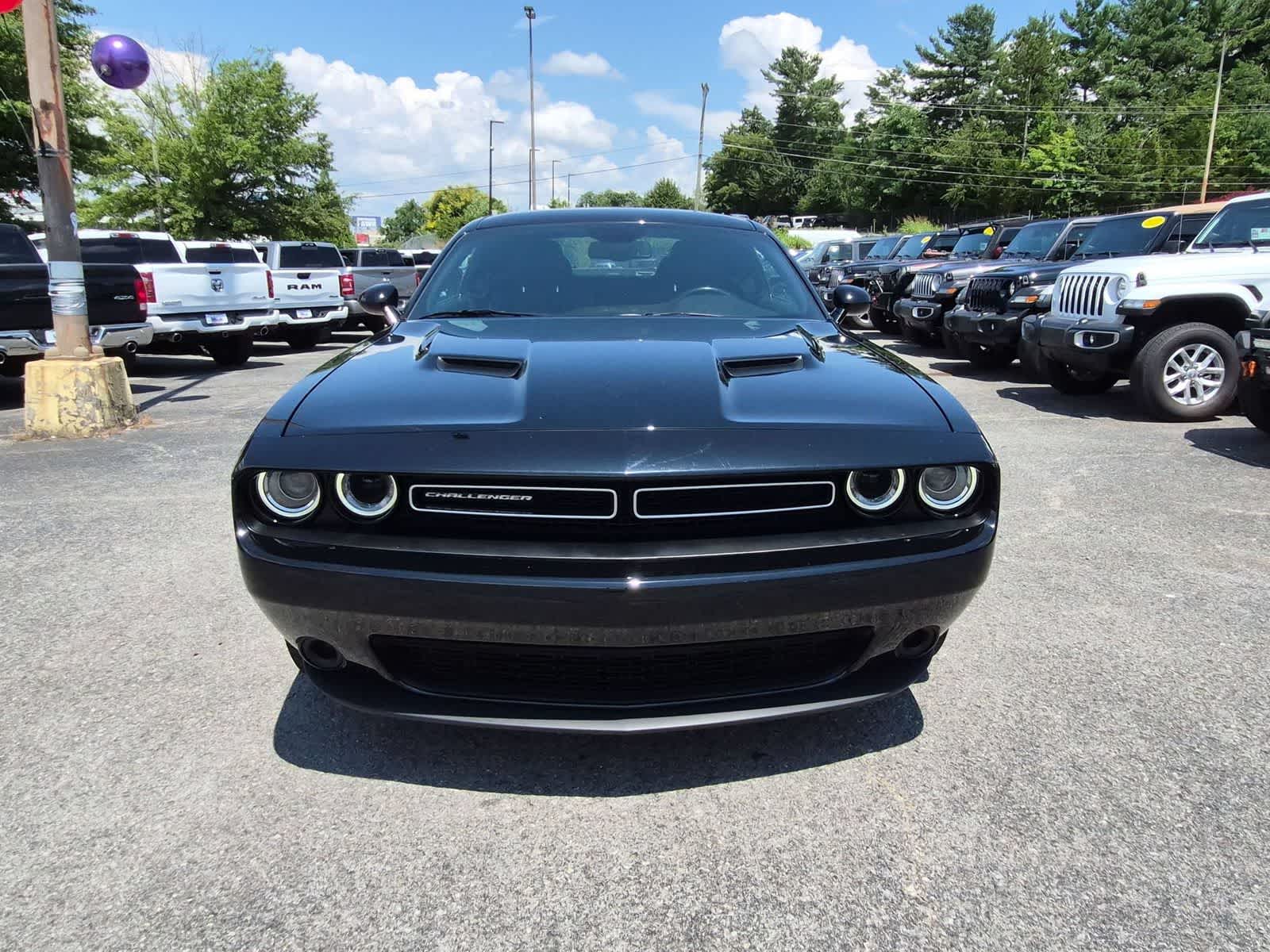 2019 Dodge Challenger SXT