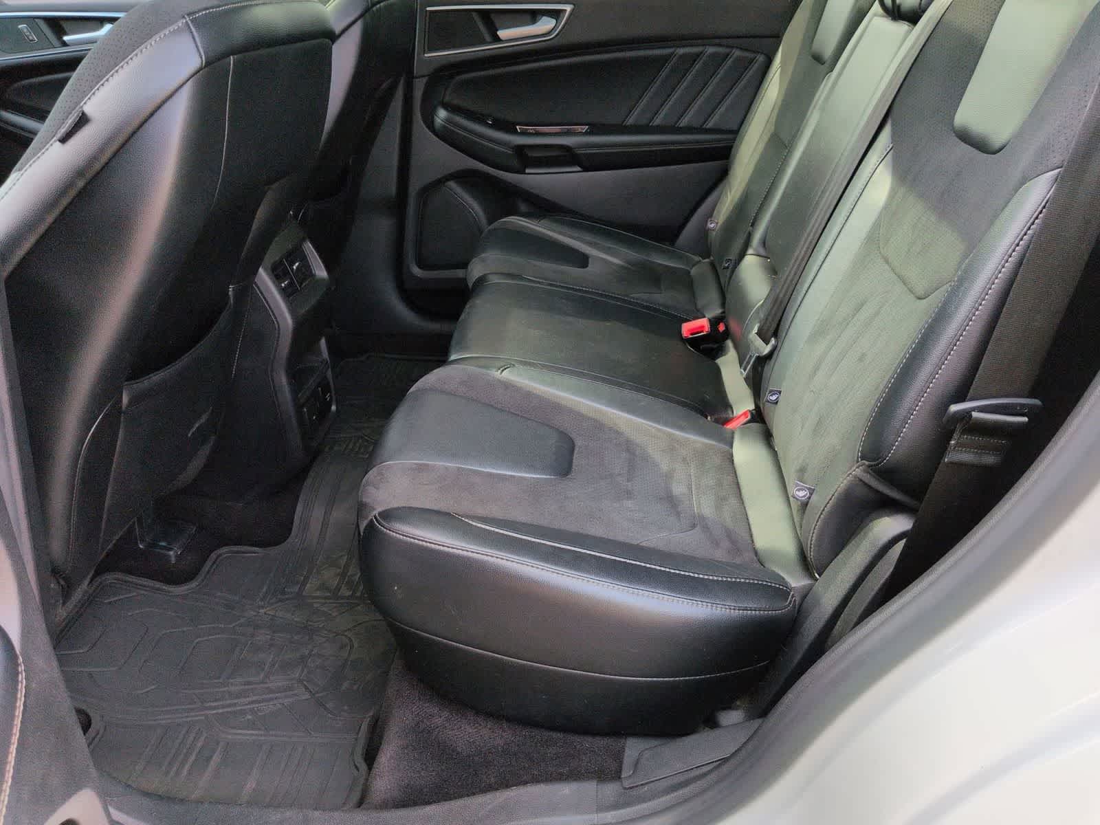 2016 Ford Edge Sport