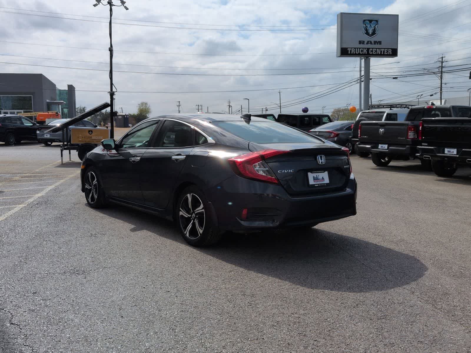 2018 Honda Civic Sedan Touring